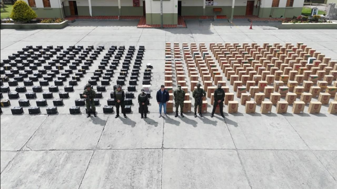 Las autoridades incautaron un cargamento de cigarrillos que salía de forma irregular del país hacia Perú y Ecuador.