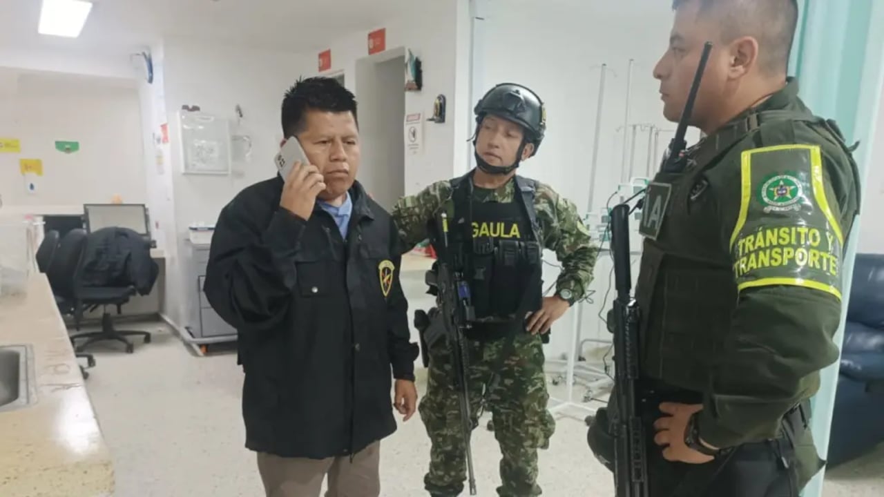 El Mandatario había sido secuestrado junto a su escolta cuando regresaba de un viaje de Bogotá.