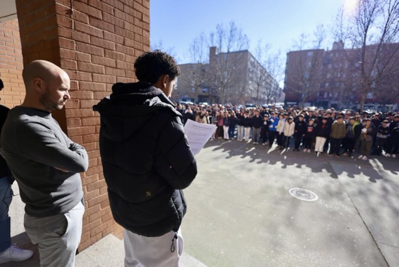Brayan, amigo y compañero de estudio de Juan Esteban habló sobre los sueños del colombiano de 18 años en medio de un acto conmemorativo.