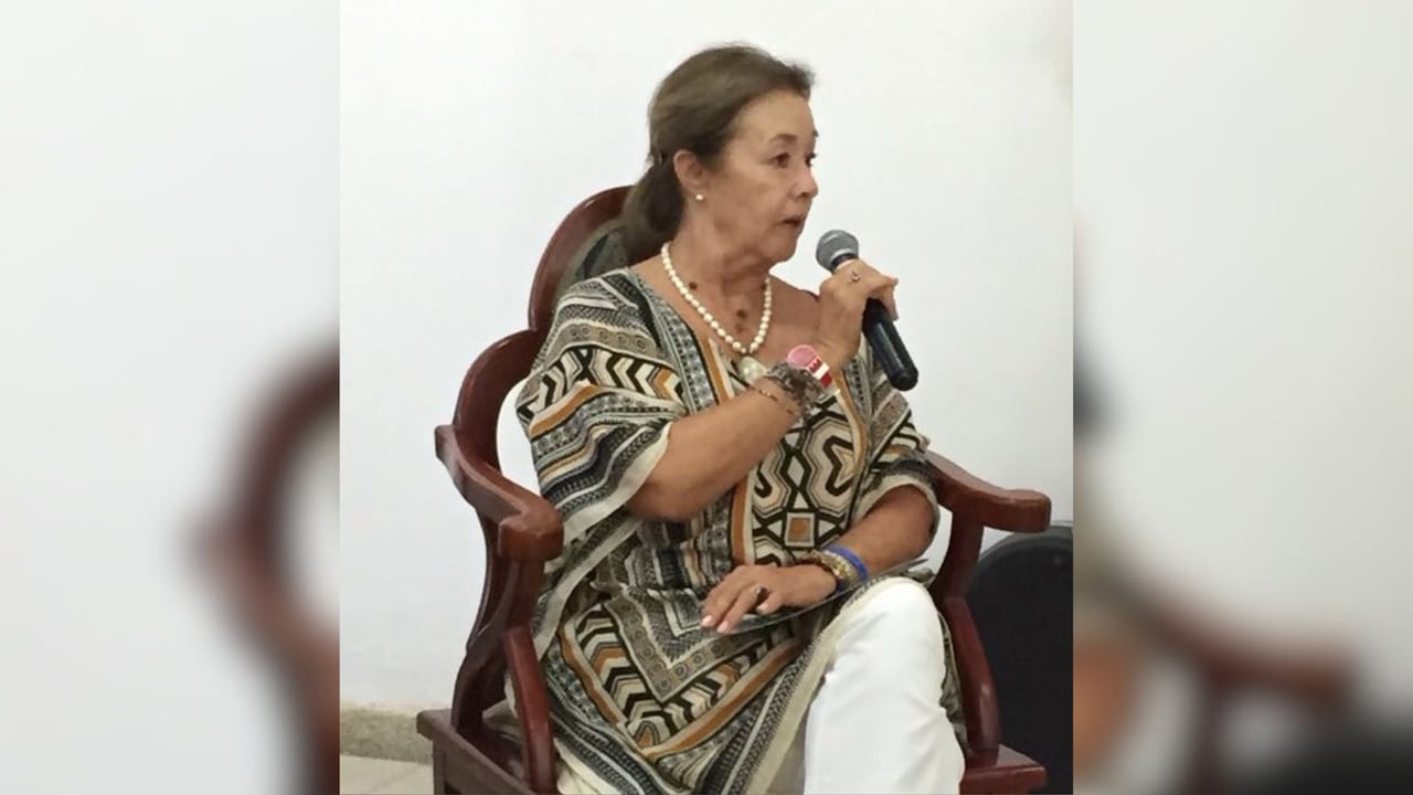 Falleció Aura Lucía Mera, referente del periodismo de opinión y la gestión cultural en Cali.