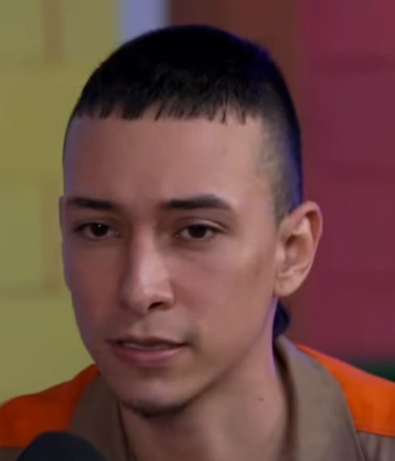 Mateo Alejandro Trujillo Salas contó que desde los 18 años vive solo y que es barbero de profesión.