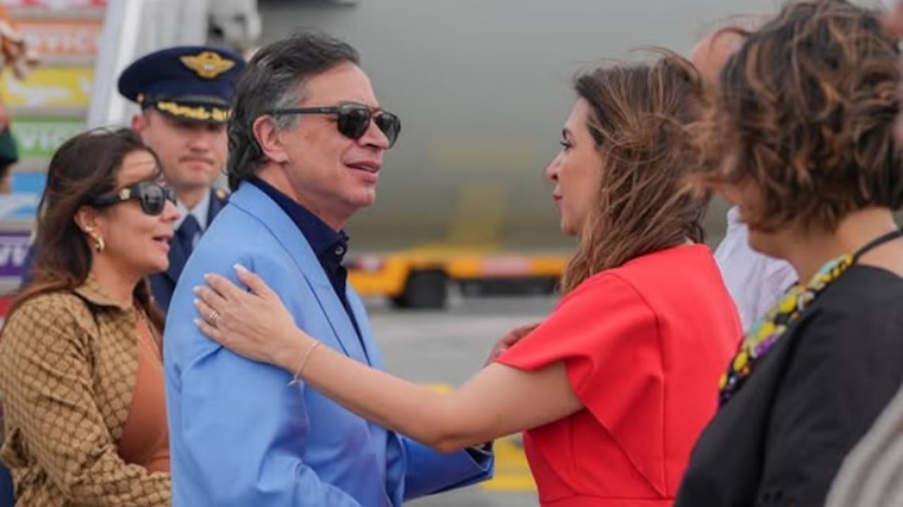 Gustavo Petro afirmó en su cuenta de X que no fue recibido por autoridades del gobierno italiano a su llegada a Roma