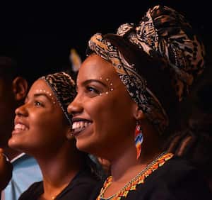 Los turbantes fueron protagonistas