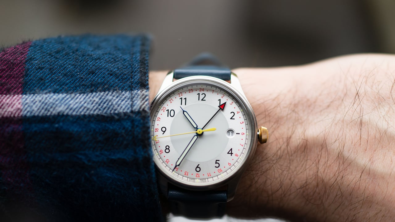 Incluso si el reloj dice "a prueba de agua" es importante no mojarlo.