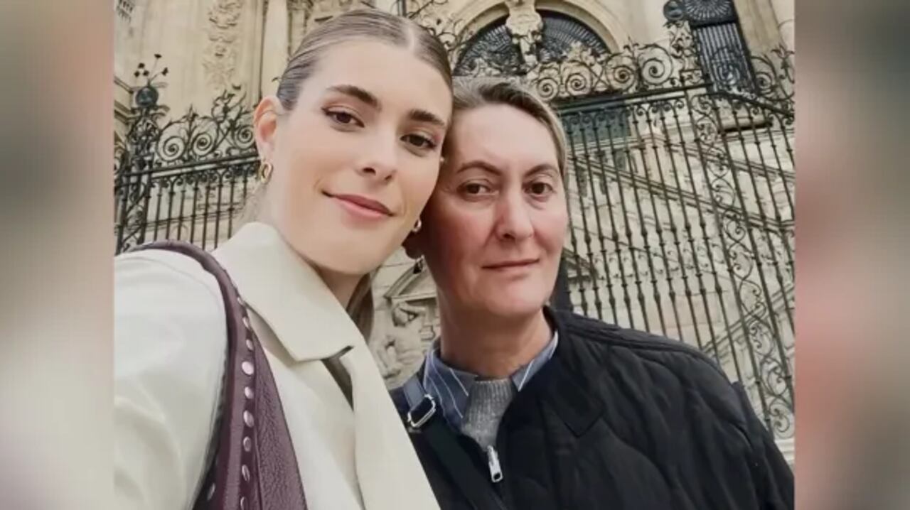 Cristina Pérez Galcenco junto a su madre Tatiana Galcenco.