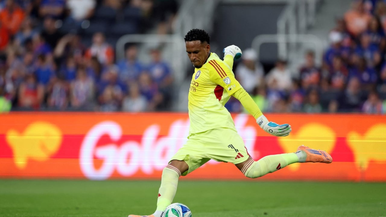 Pedro Gallese, portero internacional con Perú