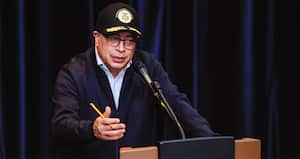 El 38,1 por ciento señaló que la gestión del presidente Gustavo Petro es buena o excelente.