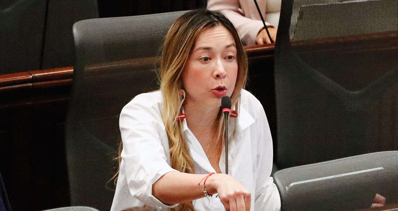 La congresista Katherine Miranda tiene opción de convertirse en la próxima presidenta de la Cámara, pero tiene en contra al Gobierno.