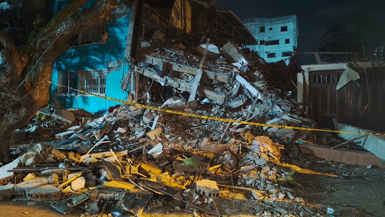 Edificio María Mercedes Lloreda, uno de los colapsados en el barrio Cuarto de Legua, sur de Cali.