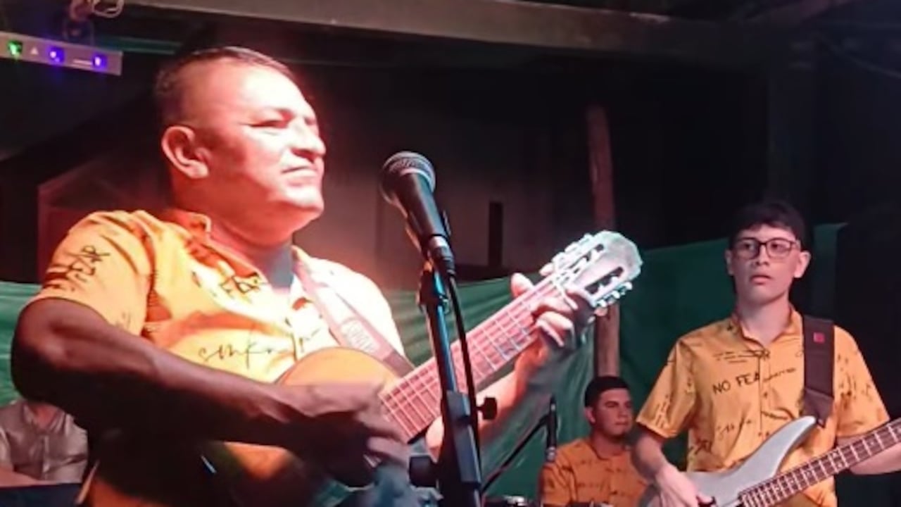 El artista y director de la Orquesta Latín Bahía, Guillermo León Buitrón, fue ultimado con arma de fuego en medio de hechos registrados el pasado fin de semana en el norte de Nariño.