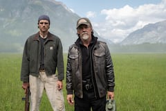 Jacob Elordi y Josh Brolin en La Guerra de los Últimos o The Dog Stars.