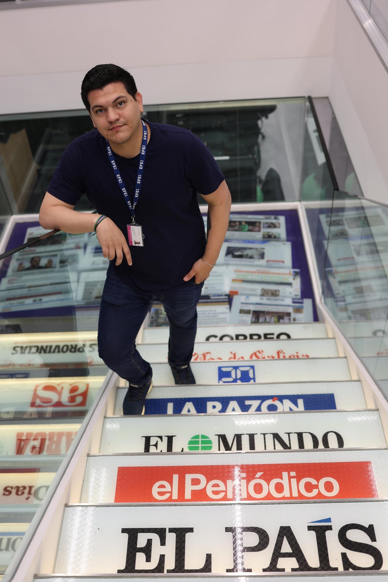 Pese a contar con los recursos para hacerle frente a su deuda, Cristian Lozano no deja de temerle a perder su empleo y lo que eso supondría.