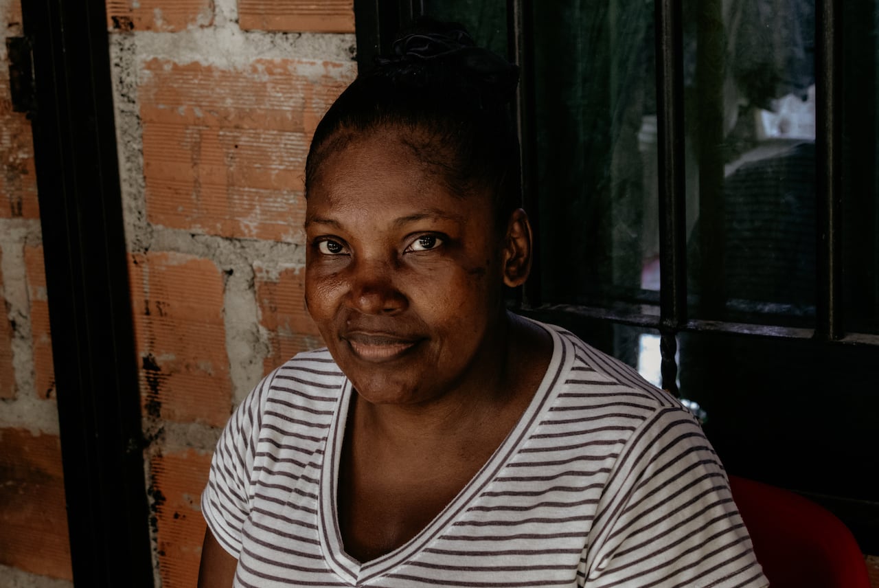 El informe destaca que las mujeres negras con discapacidad enfrentan una combinación de desigualdades asociadas al racismo, el capacitismo, el machismo y la exclusión territorial, factores que impactan su autonomía y acceso a servicios de salud.