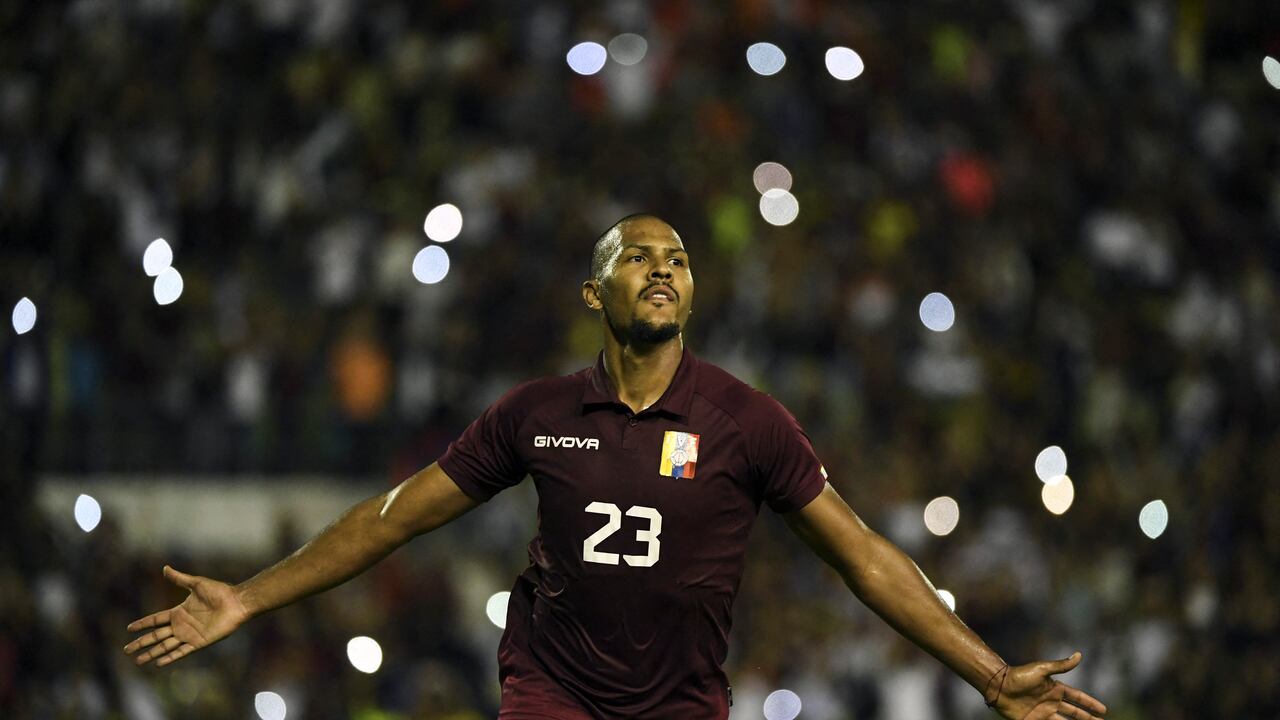Salomón Rondón delantero de Venezuela