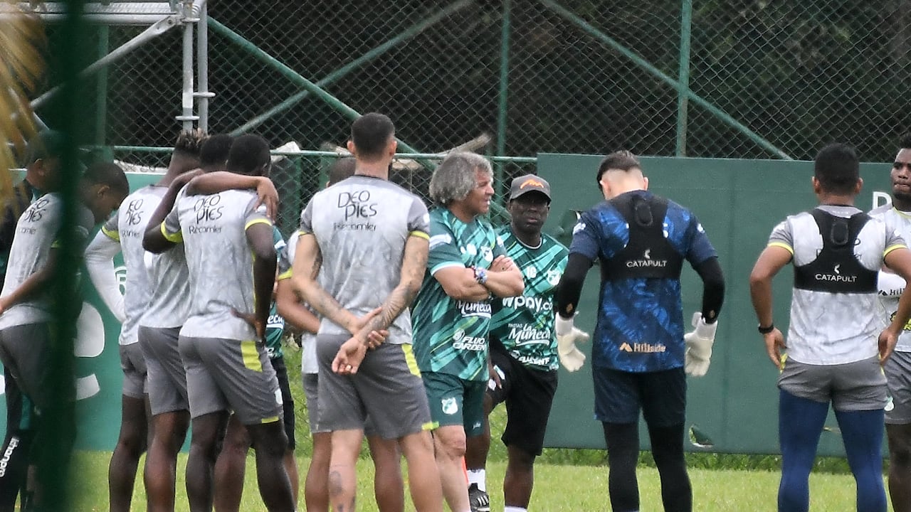 Presentación del nuevo DT del Deportivo Cali, Alberto Gamero