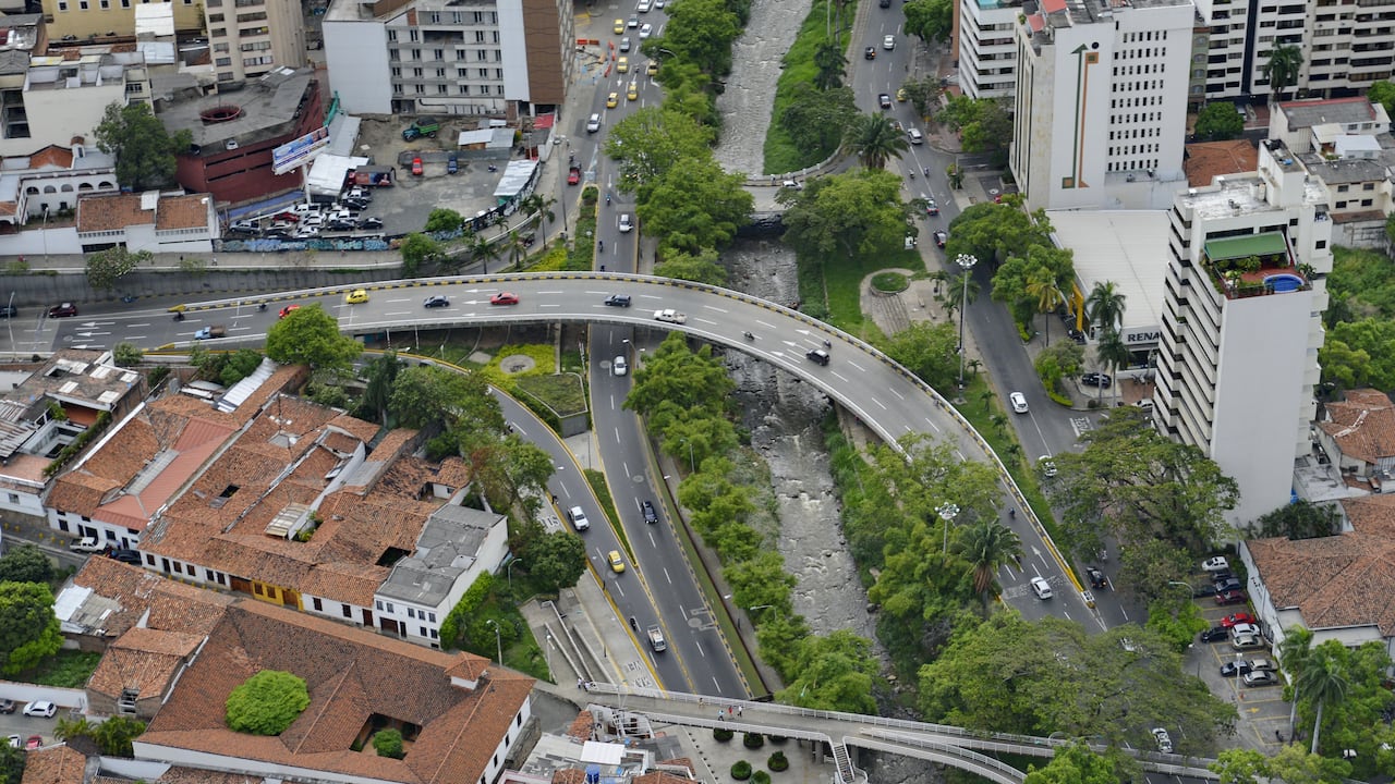 Vías del Valle del Cauca y de su capital Santiago de Cali.