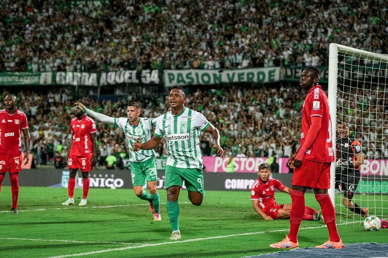 Imagen del partido entre Atlético Nacional y América de Cali por el juego de ida de las semifinales de la Copa Colombia 2025.