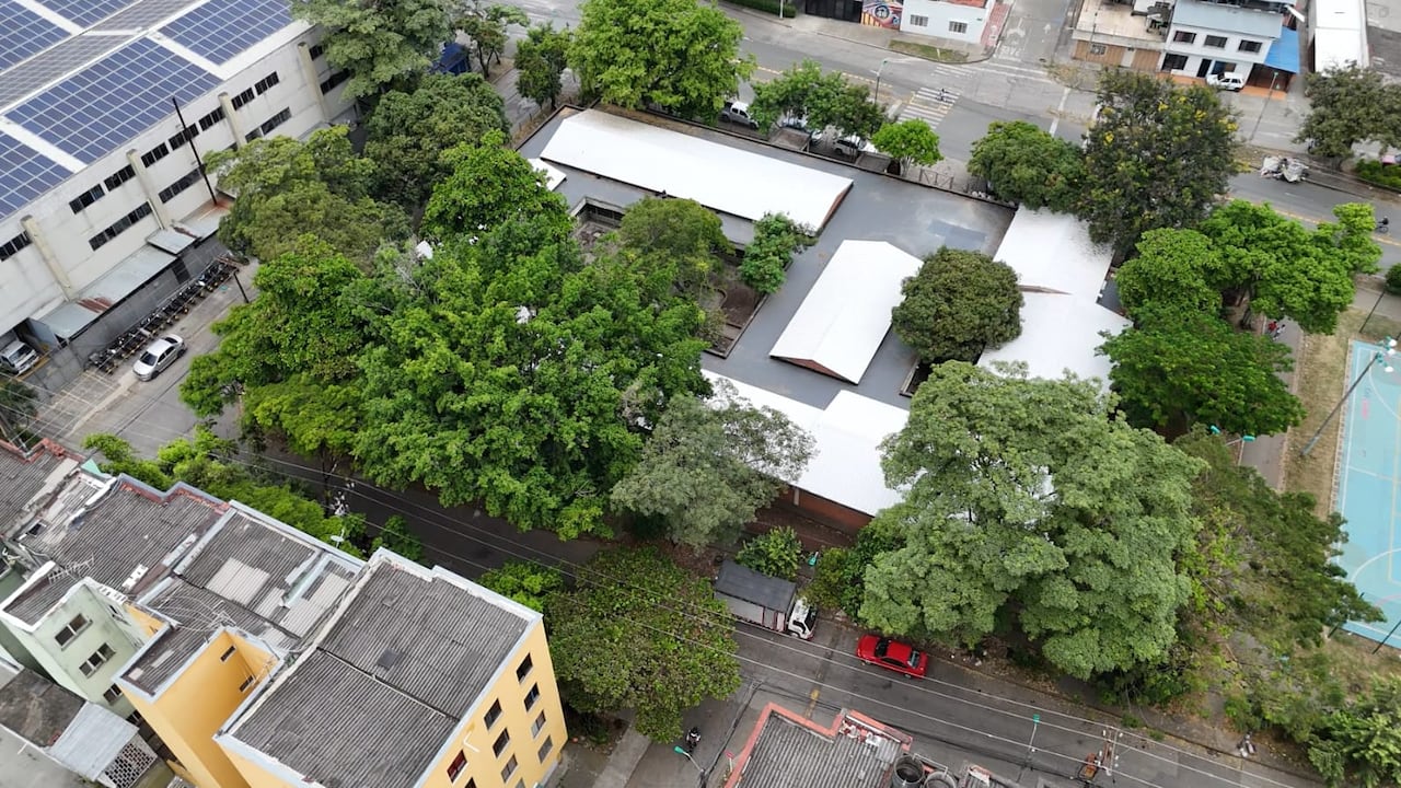 El predio en el que estará ubicada la Casa de Justicia servía antes como una bodega para el Municipio.