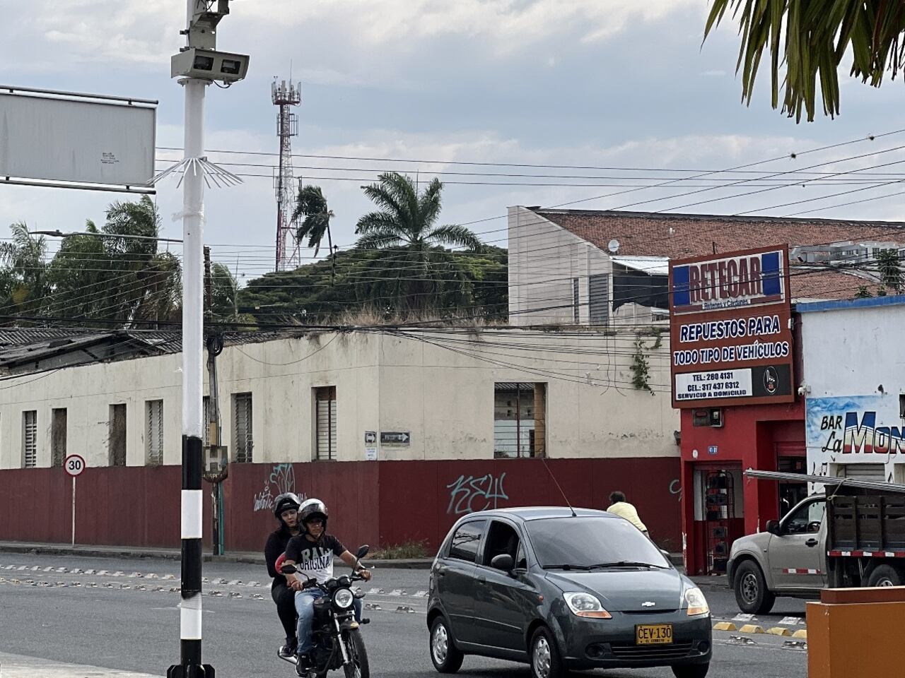 El proceso inició en el sector conocido como Versalles.