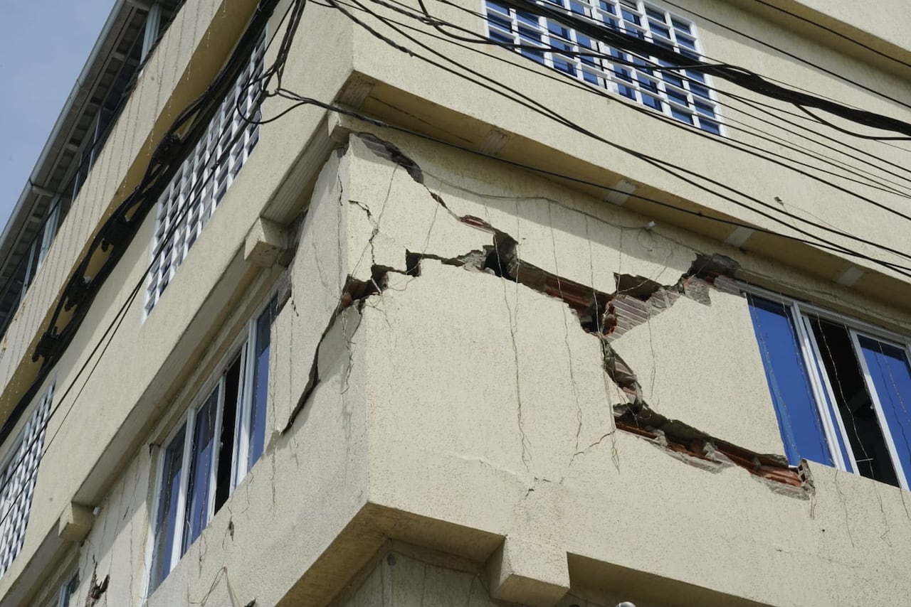 La demolición es considerada el último recurso: primero se analiza si el inmueble puede ser reparado o reforzado.