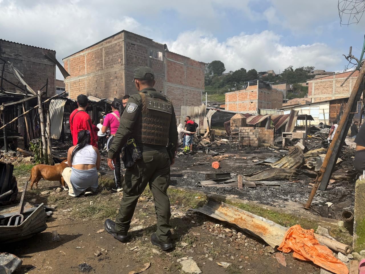 Con estas acciones, la Policía Nacional de Colombia fortalece los lazos con las comunidades payanesas, promoviendo solidaridad y bienestar para las familias más afectadas.