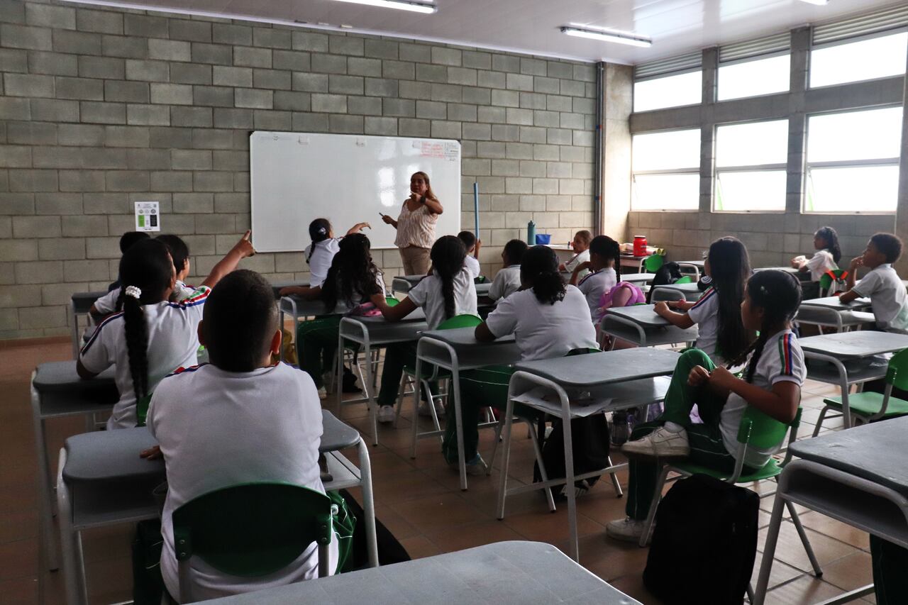 Remodelación de la sede Fernando de Aragón de la institución Educativa Evaristo García. Varios colegios públicos de Cali están en procesos de remodelación.