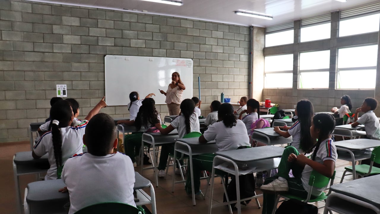 Remodelación de la sede Fernando de Aragón de la institución Educativa Evaristo García. Varios colegios públicos de Cali están en procesos de remodelación.