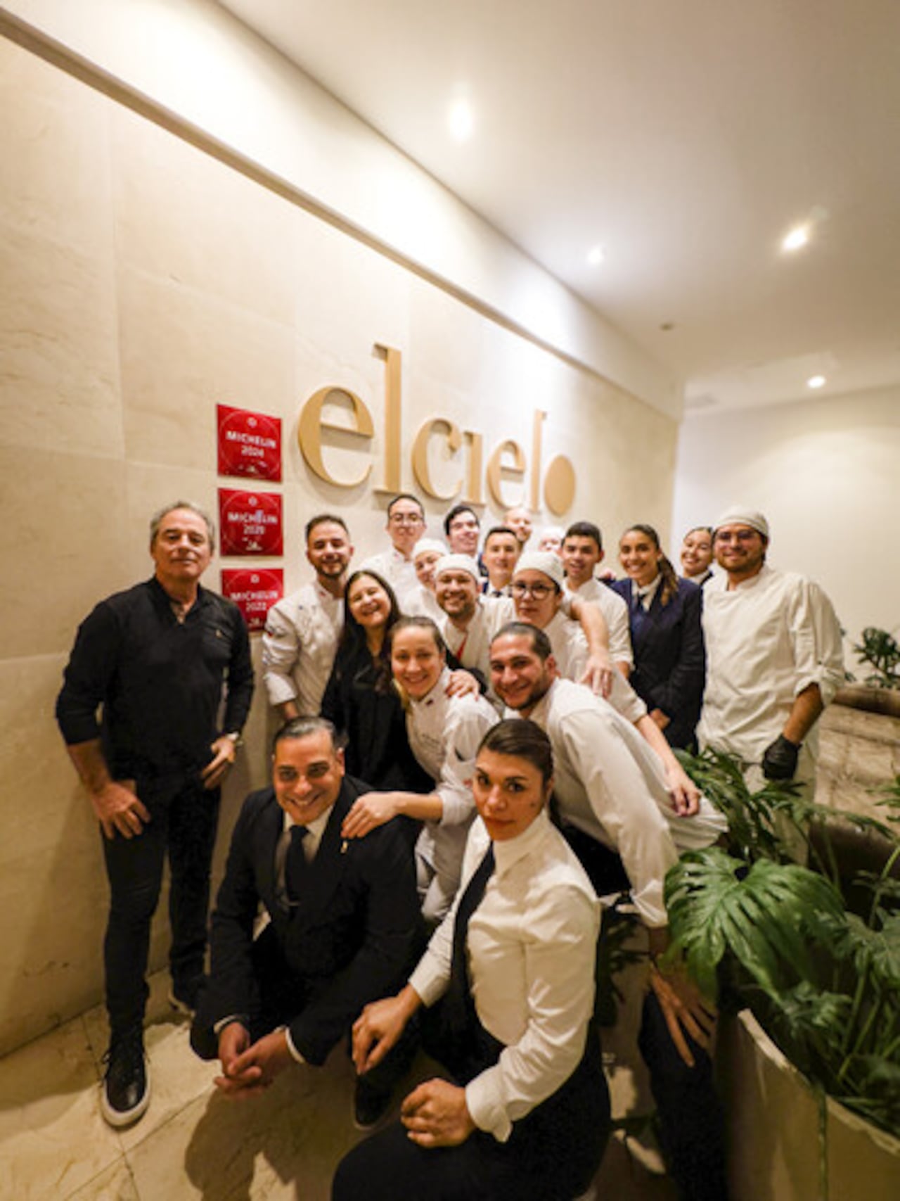 Equipo de ElCielo Miami. Esta vez fue dicha sede la que obtuvo el máximo galardón gastronómico.