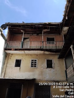 El deterioro estructural del edificio obligó al traslado temporal de la Calle del Sabor en el centro de Cali.