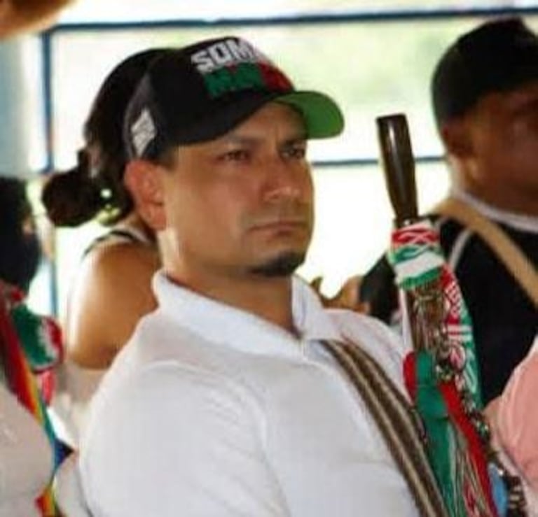 A las 2:50 de esta tarde, sábado 1 de agosto, se presentó un atentado sicarial en Florida, Valle del Cauca, contra Julián Mauricio Gutiérrez, Autoridad Mayor del Resguardo Kwesx Yu Kiwe. Su estado es crítico. Murieron Andrés Machin, escolta de la UNP, y Haminton Daniel, comunero indígena. Otro escolta, Jhon Lemus, quedó herido.