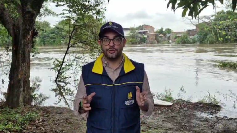 Autoridades en Cali declaran la alerta naranja por incremento del caudal del río Cauca.