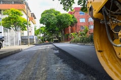 50 cuadrillas recuperan la malla vial de Cali