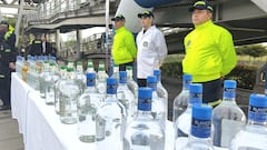 En dos barrios de Cali, la Policía Metropolitana incautó un gran número de botellas de licor adulterado.