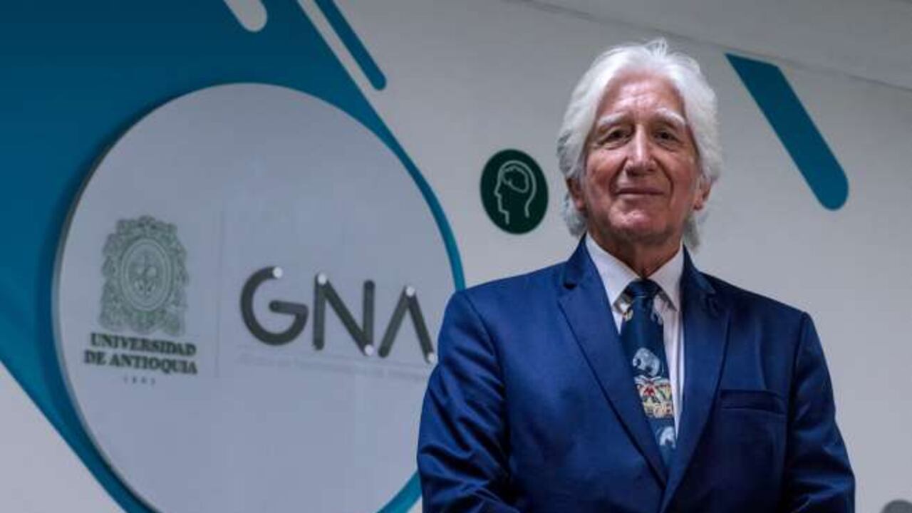 Francisco Lopera es un neurólogo colombiano reconocido internacionalmente por su trabajo en la investigación y tratamiento de la enfermedad de Alzheimer. Es conocido por liderar el grupo de investigación en neurociencias de la Universidad de Antioquia, en Medellín, Colombia.