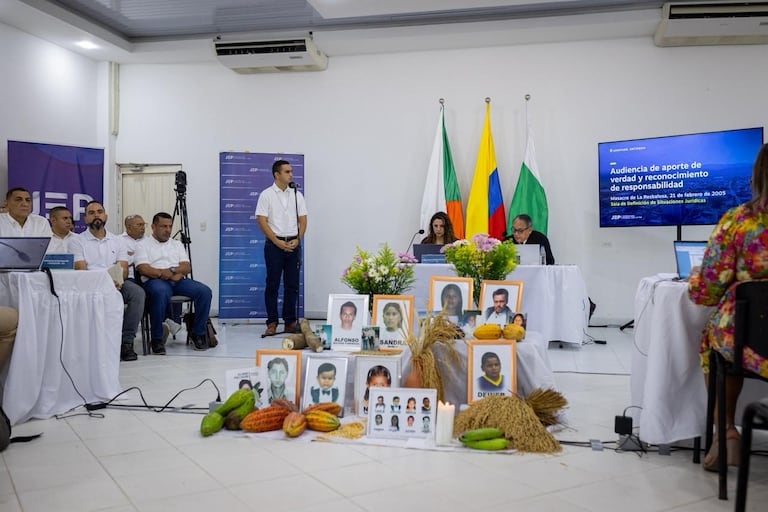 En Apartadó, Antioquia, se llevó a cabo la audiencia territorial de aporte de verdad sobre la masacre de San José de Apartadó, ocurrida el 21 de febrero del 2005.