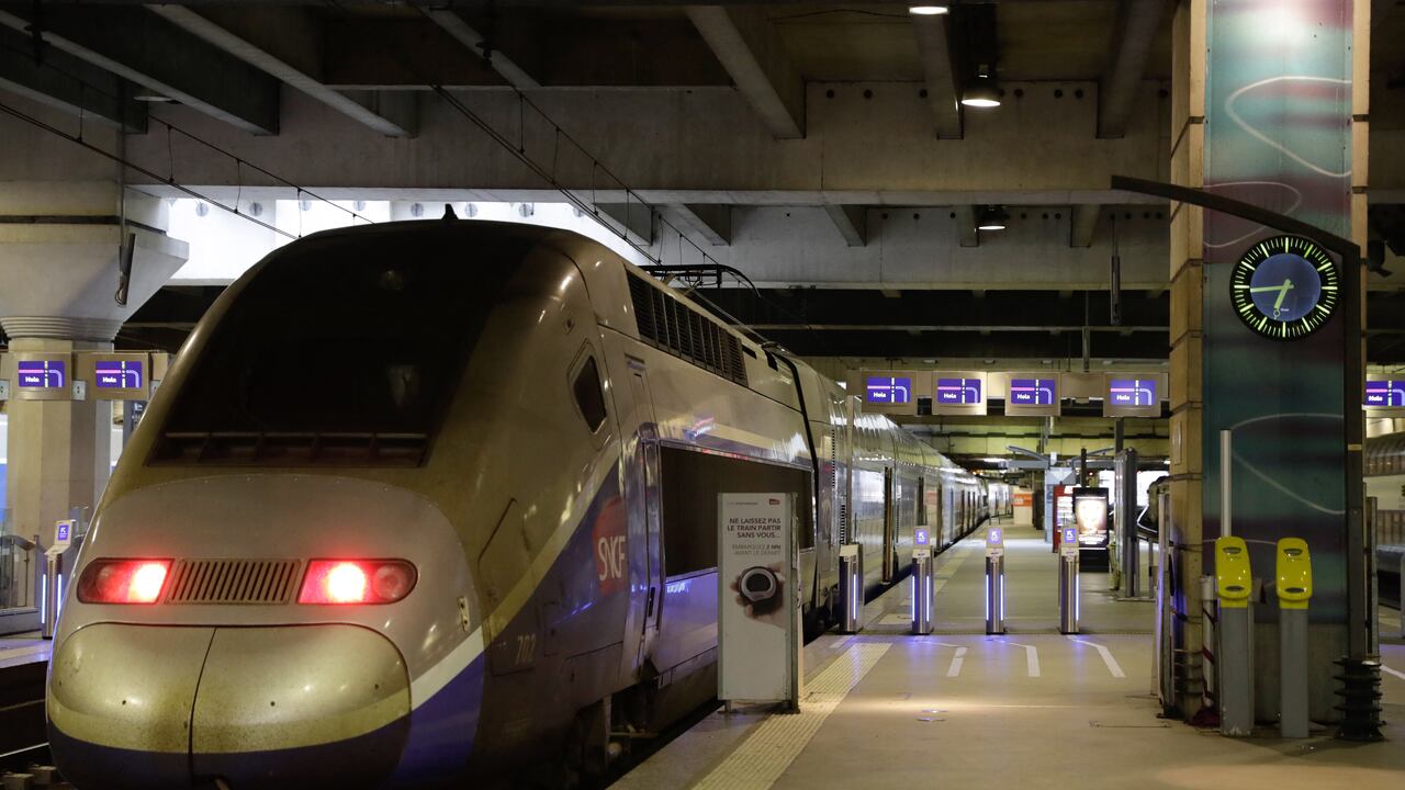 Estación de tren Gare Montparnasse en París.