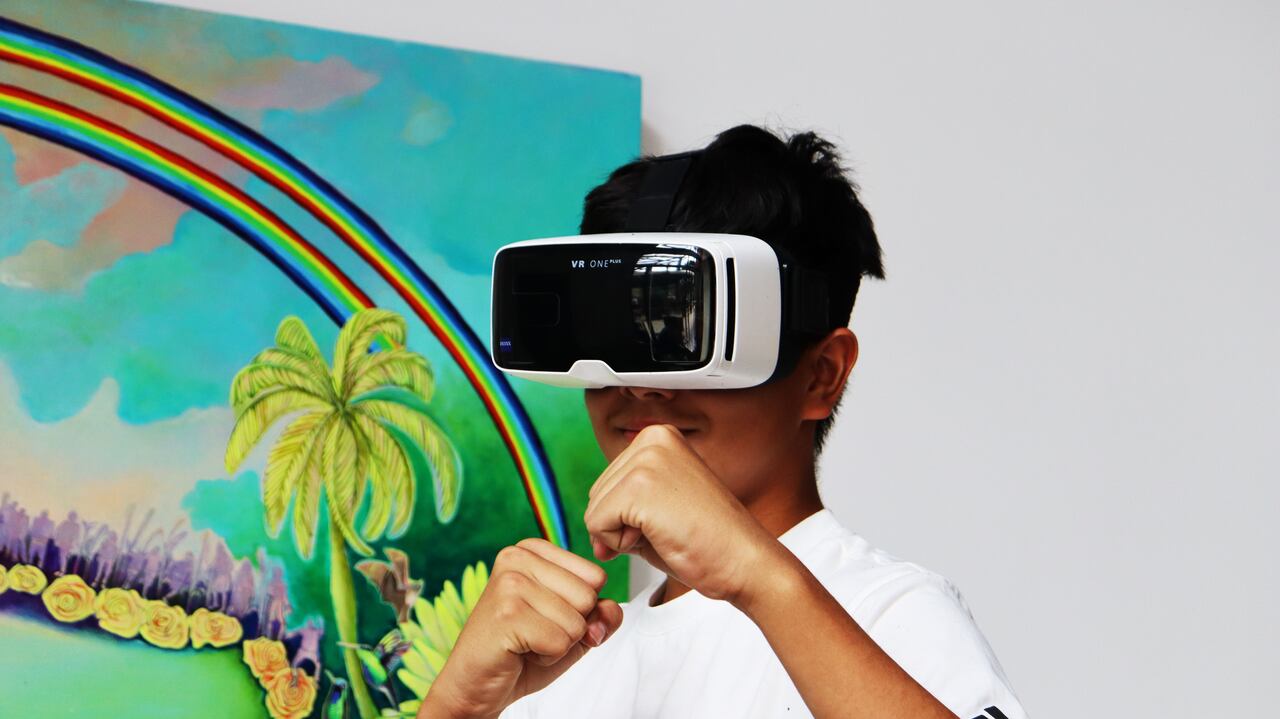 Estudiantes, jóvenes y niños pueden acceder a las diferentes herramientas que tienen el Yawa a su disposición.