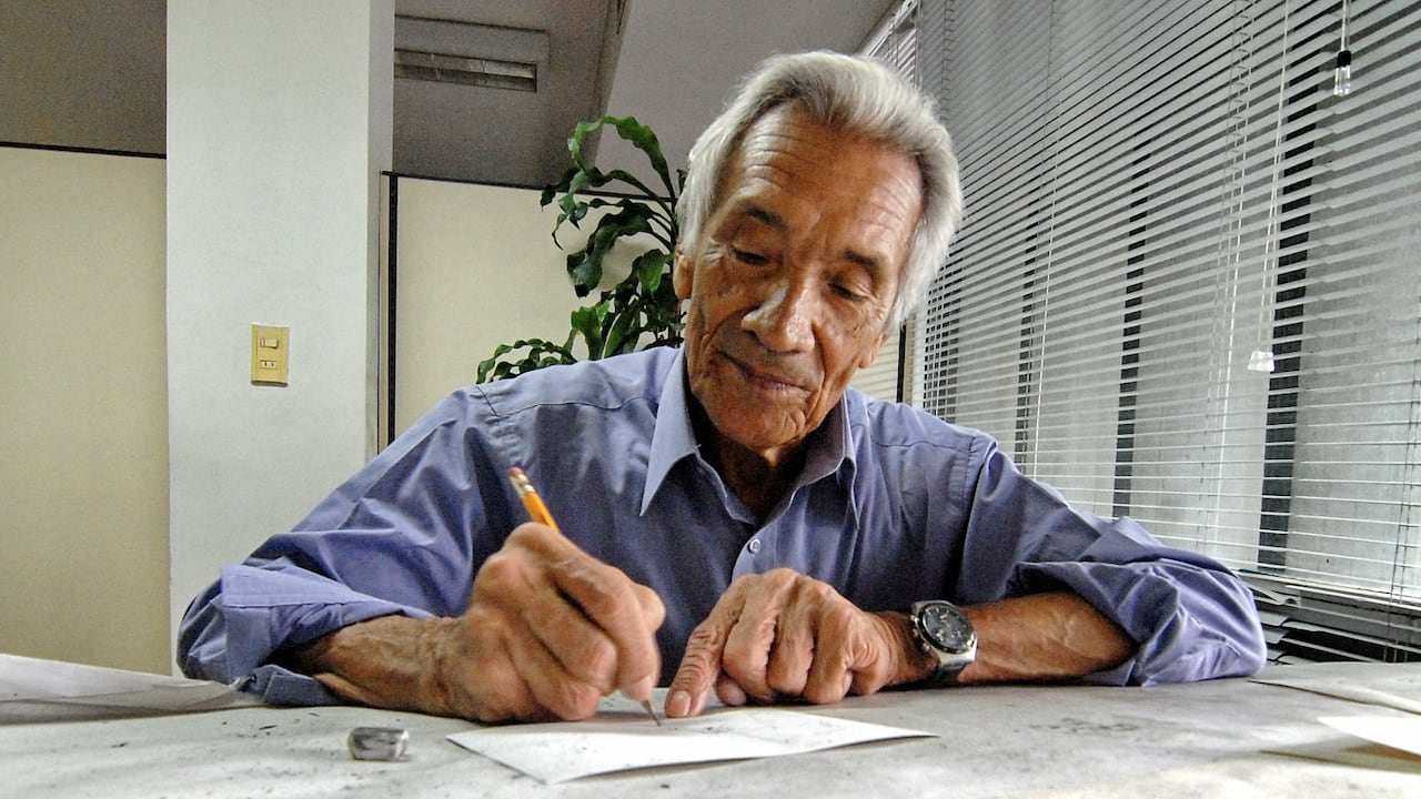 Luisé solía ser reservado con su trabajo. En su oficina dibujaba, en total misterio, sus bocetos, que solo al terminar, mostraba al editor.