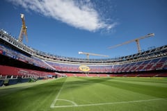 Una imagen tomada el 23 de septiembre de 2025 muestra el recién renovado Estadio Camp Nou del FC Barcelona. Las autoridades del FC Barcelona afirman que el estadio está listo para reabrir y que están a la espera de la autorización de las autoridades locales para poder albergar el primer partido en el renovado Camp Nou. (Foto de Josep LAGO / AFP)