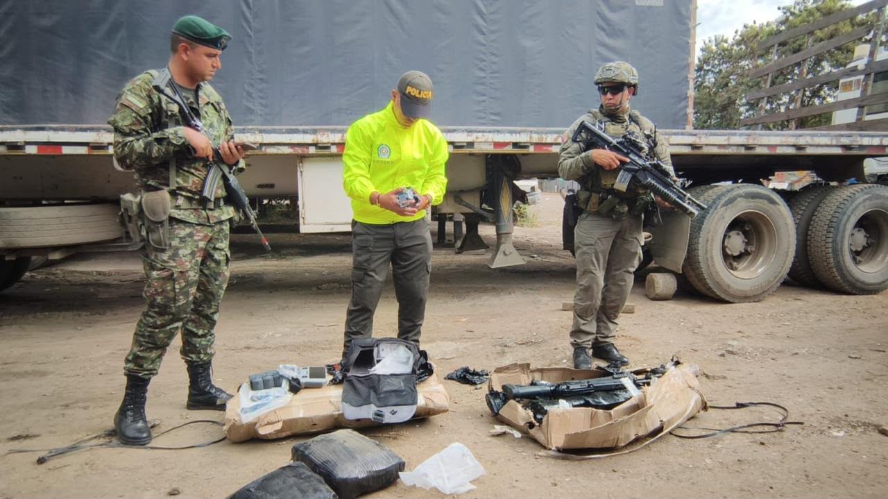 El operativo conjunto entre la Policía Nacional y el Ejército Civil permitió neutralizar el millonario cargamento antes de su distribución