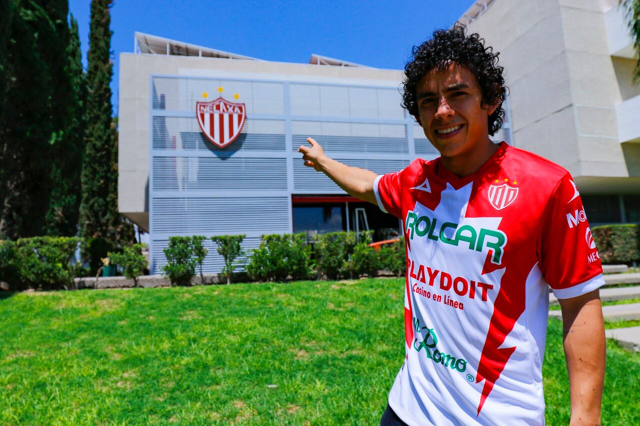 Daniel Mantilla fue oficializado como jugador del Necaxa de México.