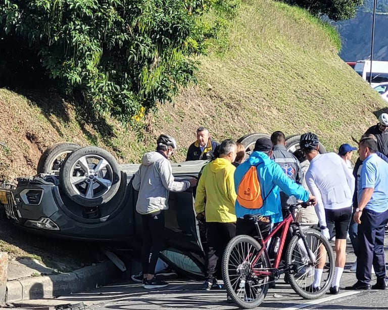 Accidente de tránsito en la carretera Zipaquirá - Cajicá