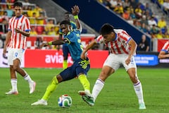 Partido amistoso entre Colombia y Paraguay en Harrison, New Jersey.