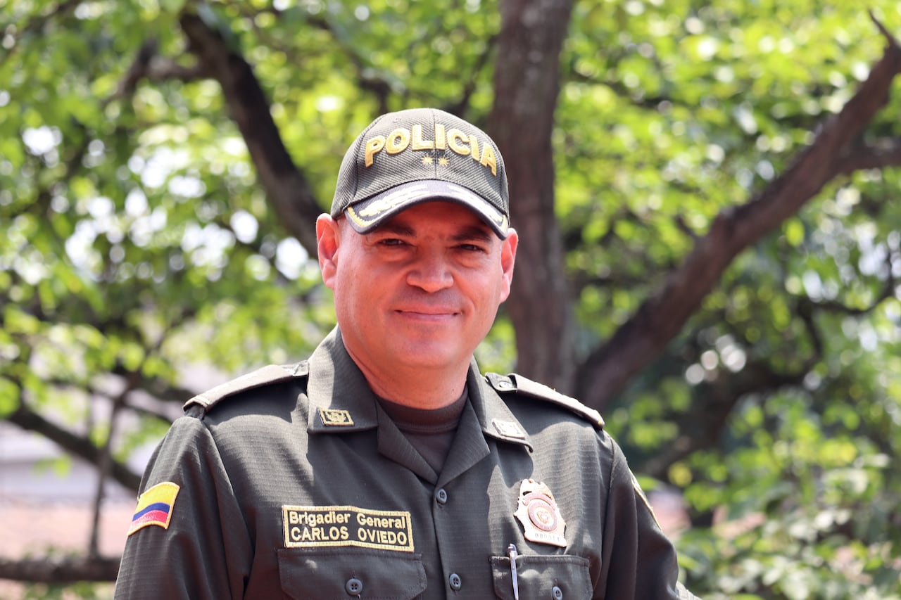 Brigadier General Carlos Germán Oviedo Lamprea comandante Policía Metropolitana de Cali.