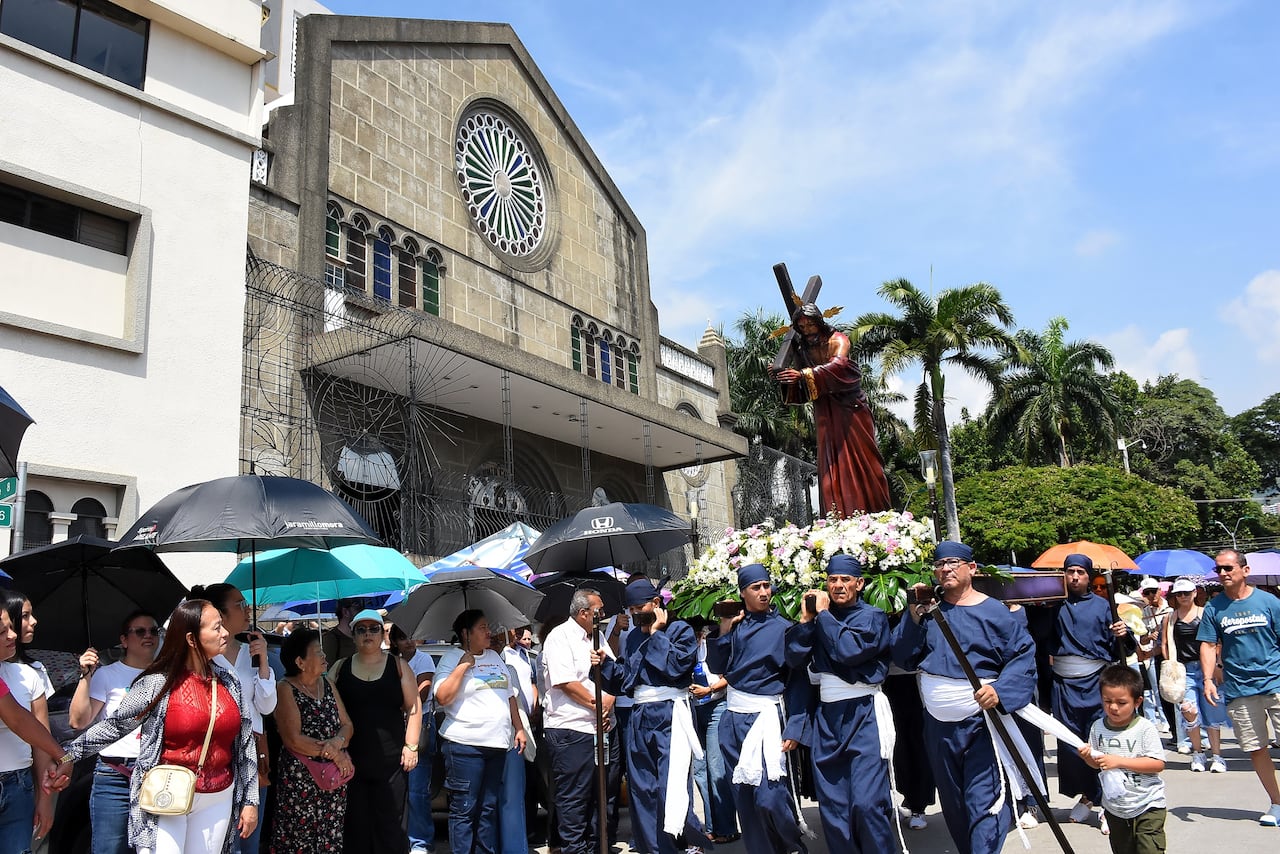 Santo Viacrucis Iglesia El Templete.
