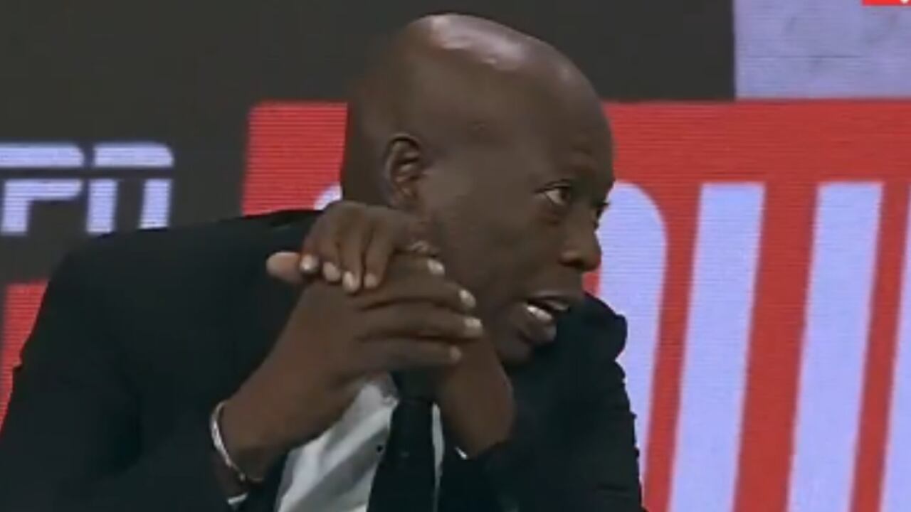 Tino Asprilla, leyenda del fútbol colombiano y panelista en programas de opinión