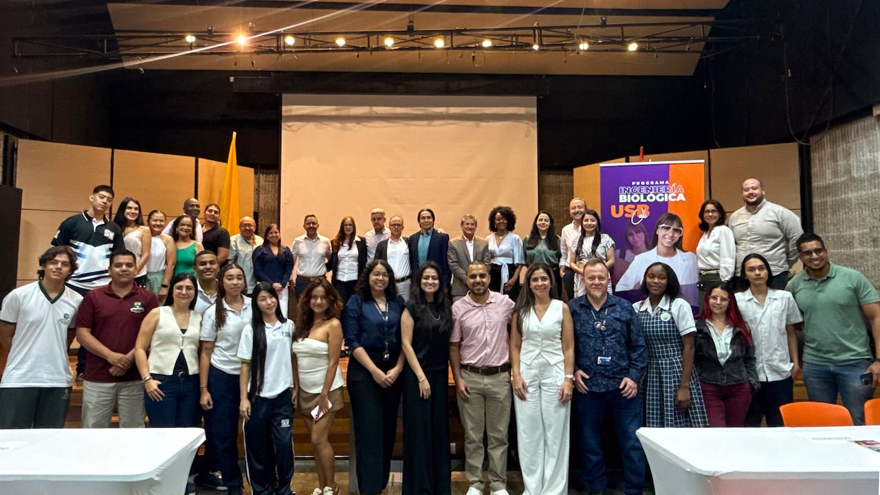 La Universidad de San Buenaventura Cali realizó el lanzamiento oficial de su programa de Ingeniería Biológica en un evento que reunió a representantes del sector educativo y empresarial de la región.