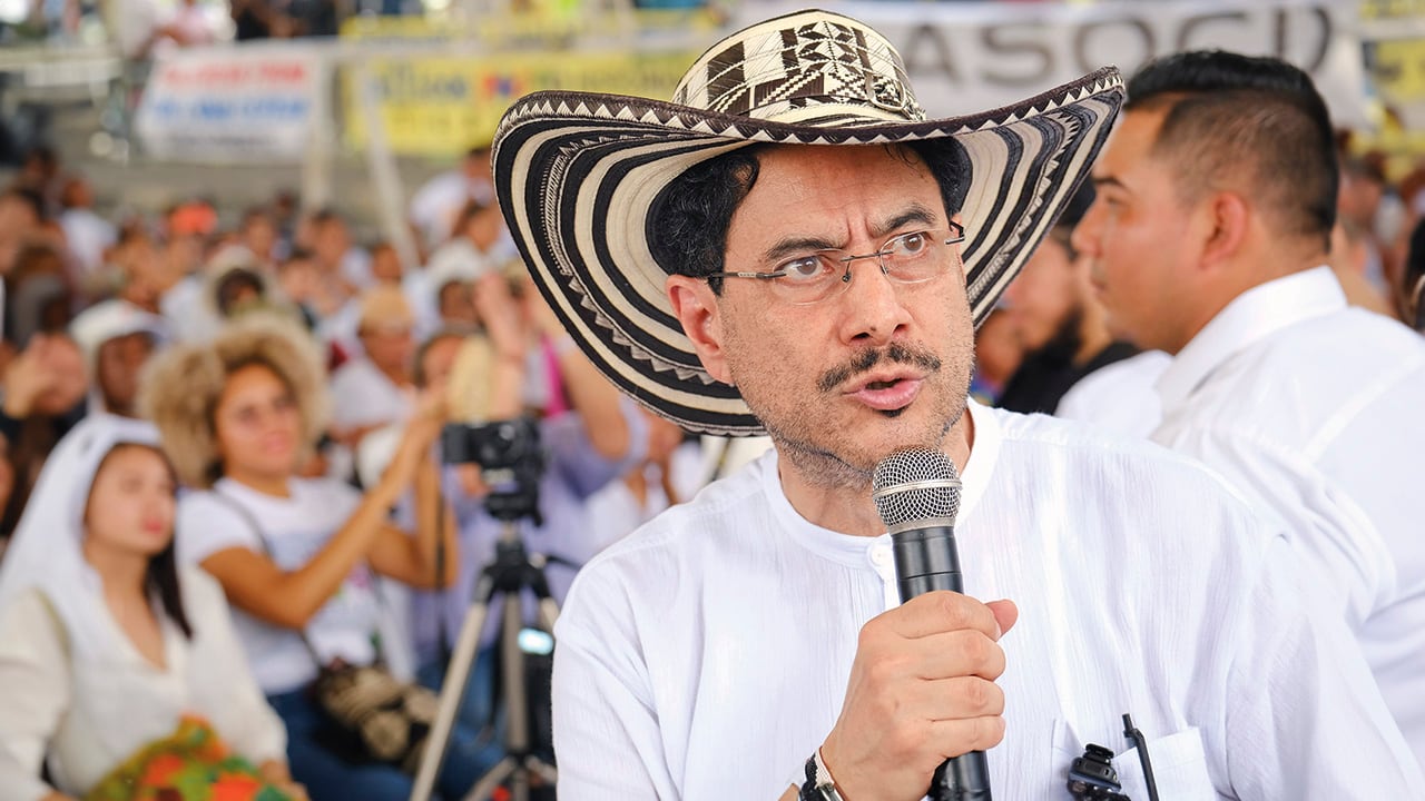 Iván Cepeda hereda el impulso y la ascendencia de Gustavo Petro en el Caribe. Cuenta con el fervor de la izquierda hoy y con maquinarias pesadas como la casa Torres, del Atlántico.