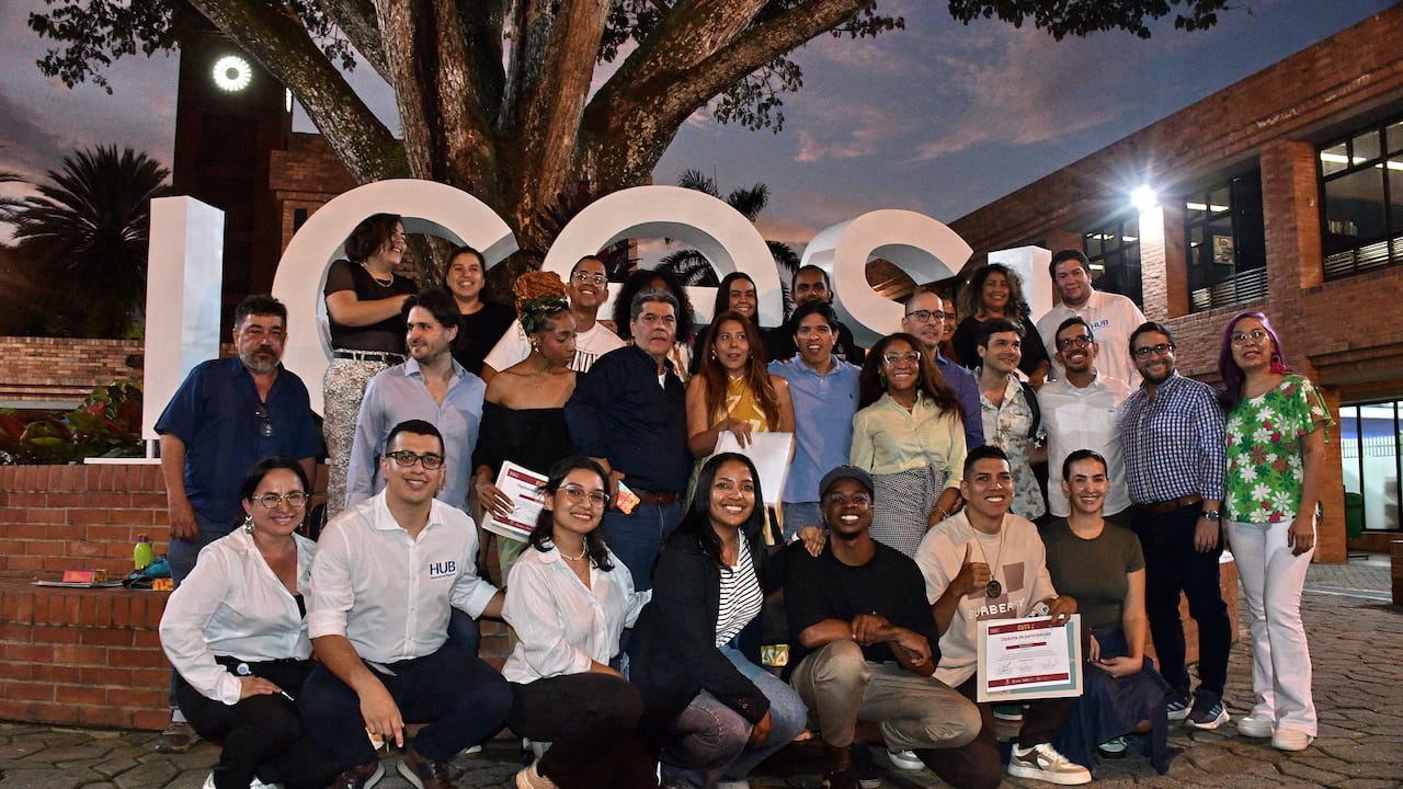 Participantes del programa Ruta C, organizado por la Universidad Icesi y la Secretaría de Desarrollo Económico de Cali; 20 iniciativas de música y audiovisual recibieron formación para fortalecer modelos de negocio y capacidades de proyección internacional.