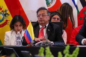 En la cumbre de jefas y jefes de Estado, el presidente Gustavo Petro recibió la presidencia pro tempore de la Celac.